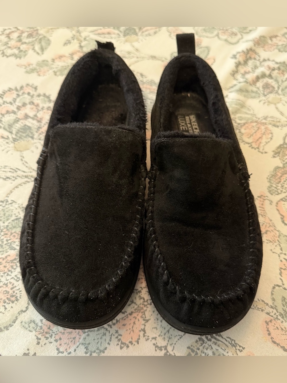 Skechers Black Faux Suede Slip-On Moccasin Loafers Slippers Men’s